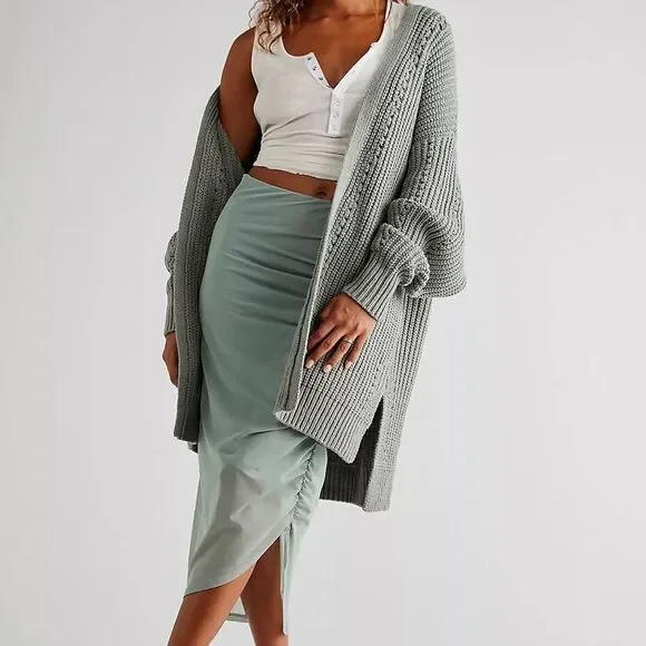 Resellers Deluxe Mystery Box! Exclusive Edition 8-11 mixed sized premium items - Picture 3 of 16